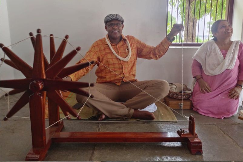 GIBF team interacting with Fiji officials during trade and investment meeting