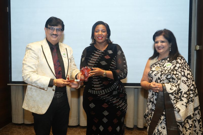 Business leaders discussing trade opportunities at the India–Africa Business Forum