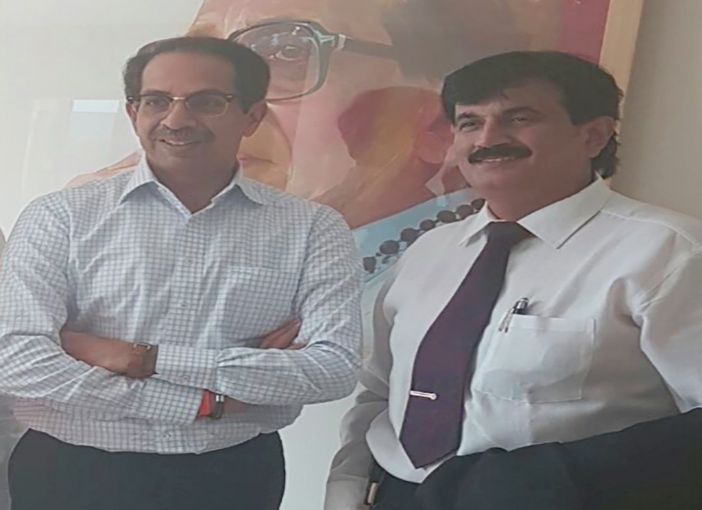 Dr. Jitendra Joshi With Ex CM Maharashtra Shri Uddav Thackeray